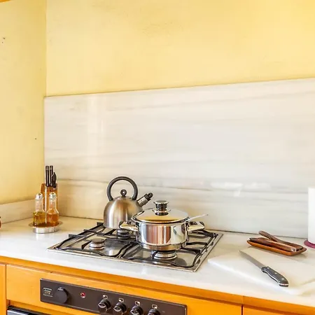 Сasa de vacaciones Townhouse In 300 Mts To The